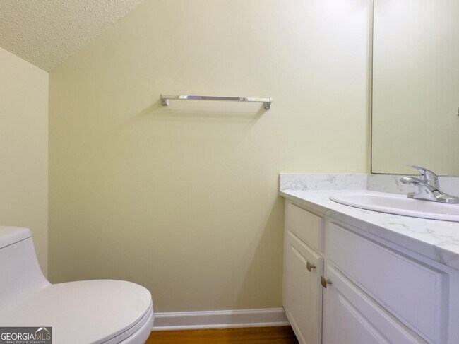 Building Photo - 3025 Oxwell Dr NW