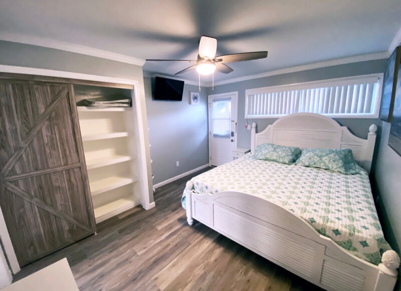 Building Photo - 504 Robin Dr