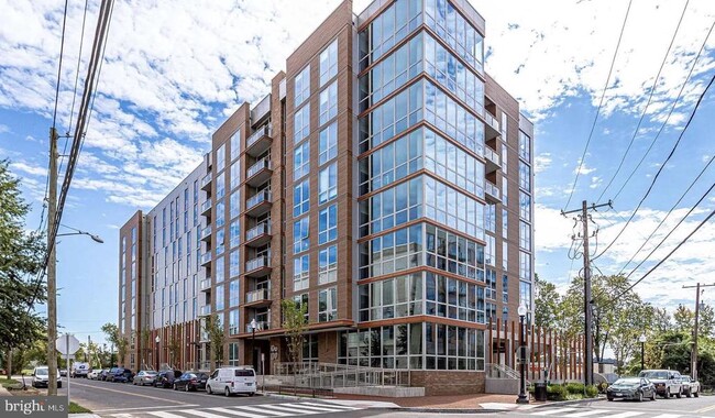 Building Photo - 88 V St SW