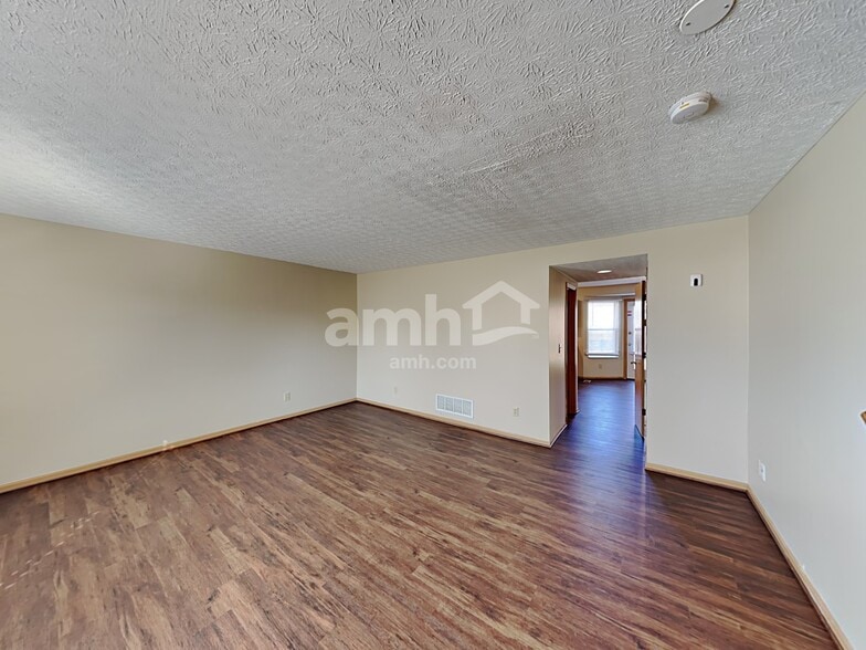 Building Photo - 3184 Legion Ln