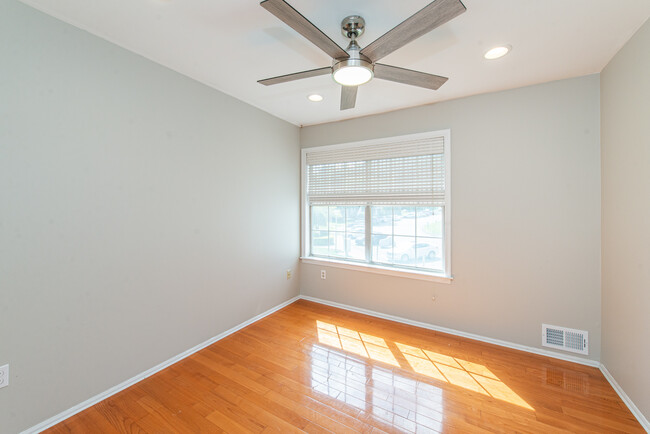 Bedroom 2 - 158 Harvest Ln