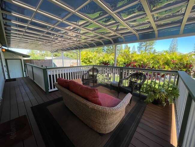 Building Photo - Fully Furnished Executive 3BR / 2BA Home on Pukalani Golf Course