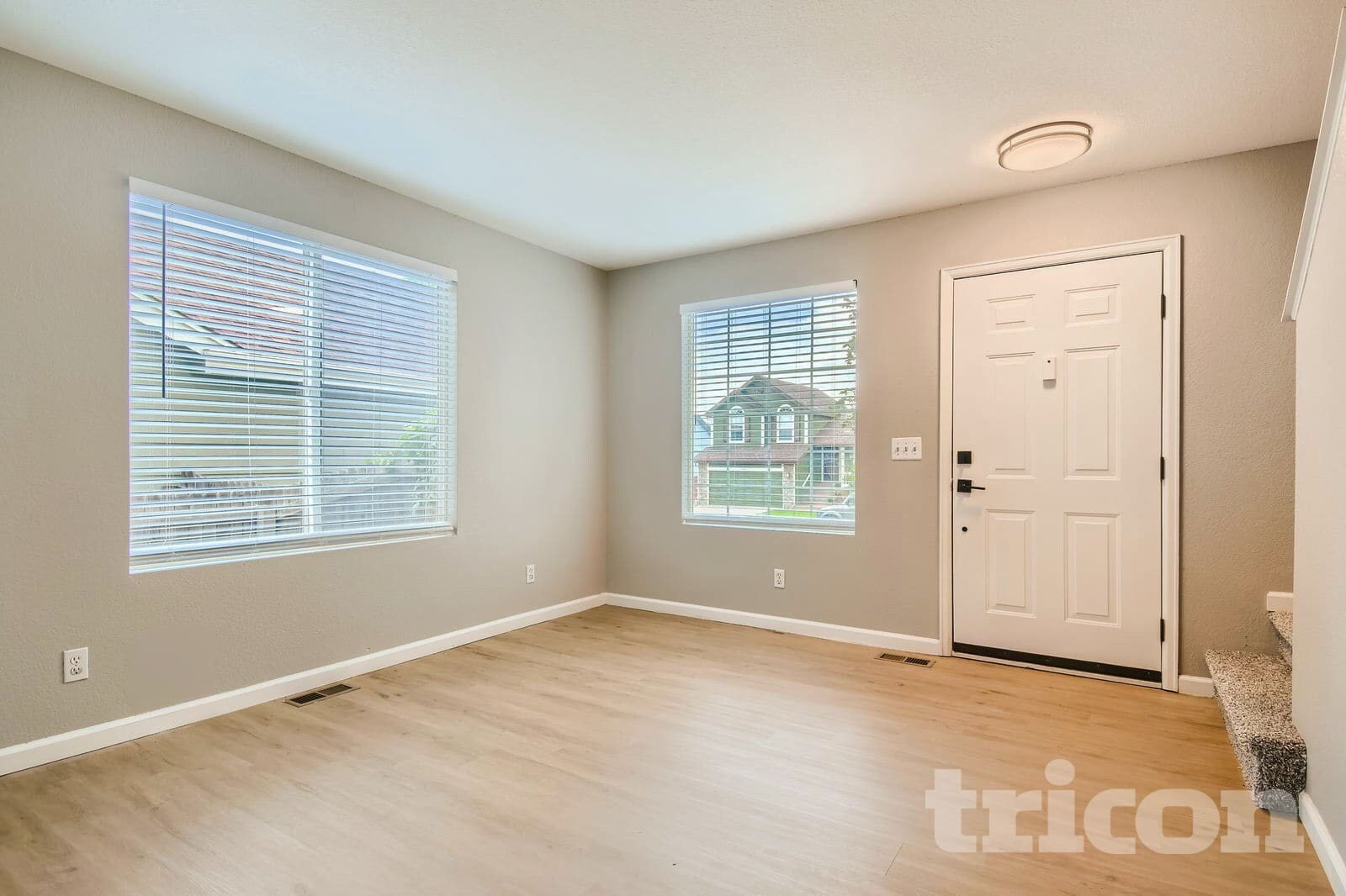 Building Photo - 2175 E 97th Dr