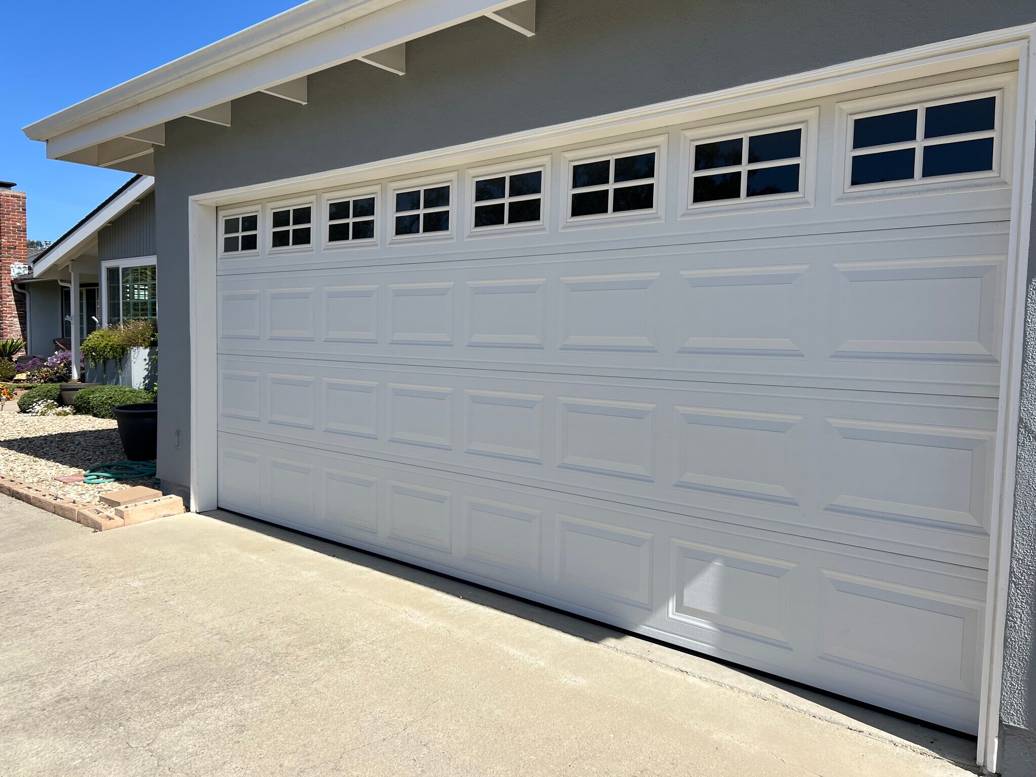 Building Photo - 7548 Newport Dr