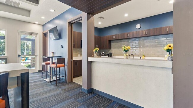 Building Photo - 1222 Royal St. George Blvd