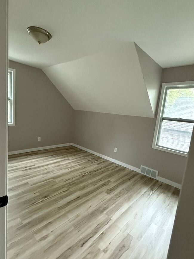 Building Photo - Home for rent on North End Saint Paul