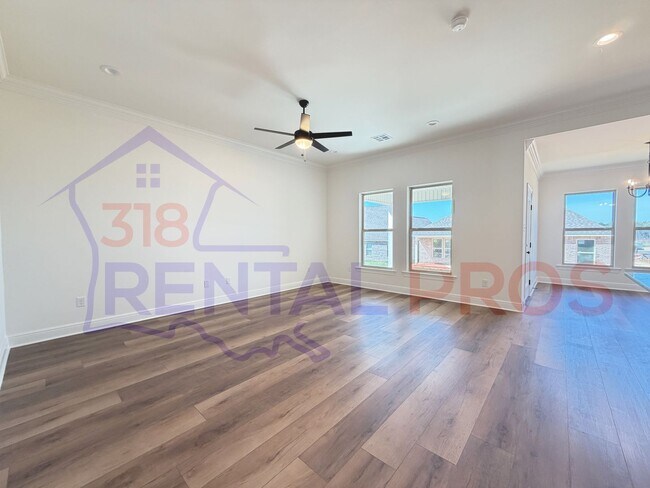 Building Photo - New Construction! 3 Bed 2 Bath in Country Club Estates!