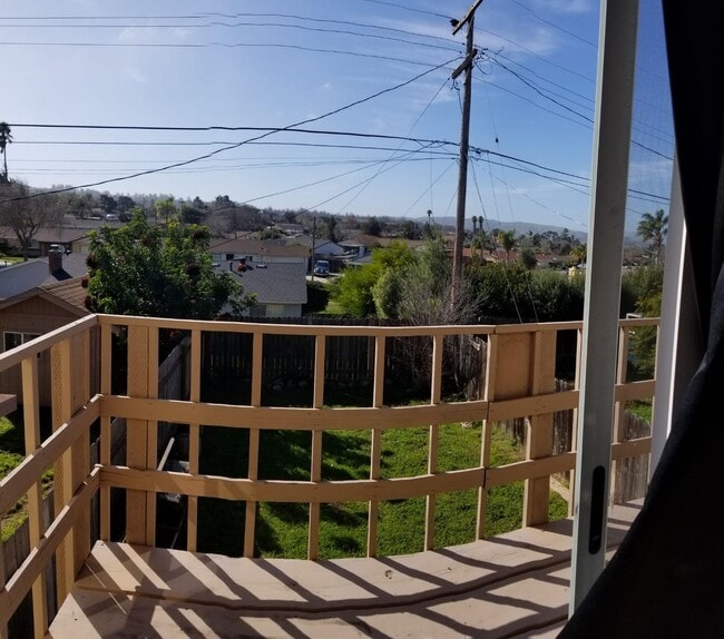 Building Photo - 2-Bedroom Home with Balcony in Orcutt – Pe...