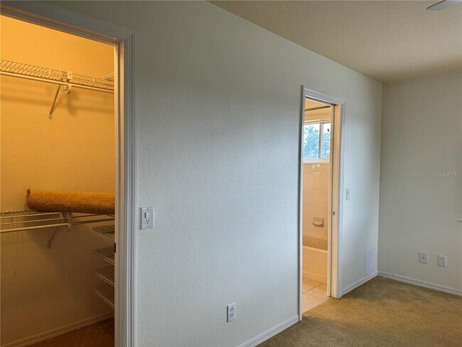 Building Photo - 7832 Kavanagh Ct