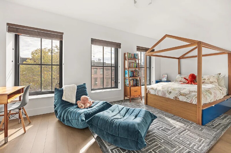 Building Photo - 71 Greene Ave