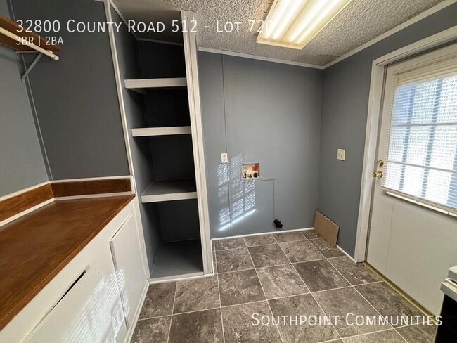 Building Photo - 32800 Co Rd 512