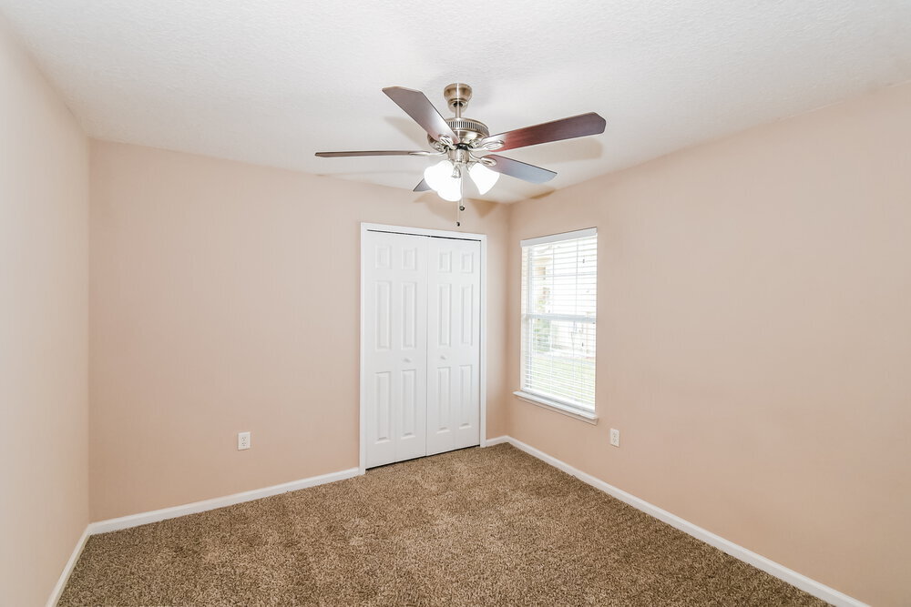 Building Photo - 725 Indigo Run Dr