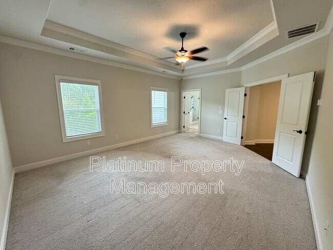 Building Photo - 705 Fieldcrest Park Ln