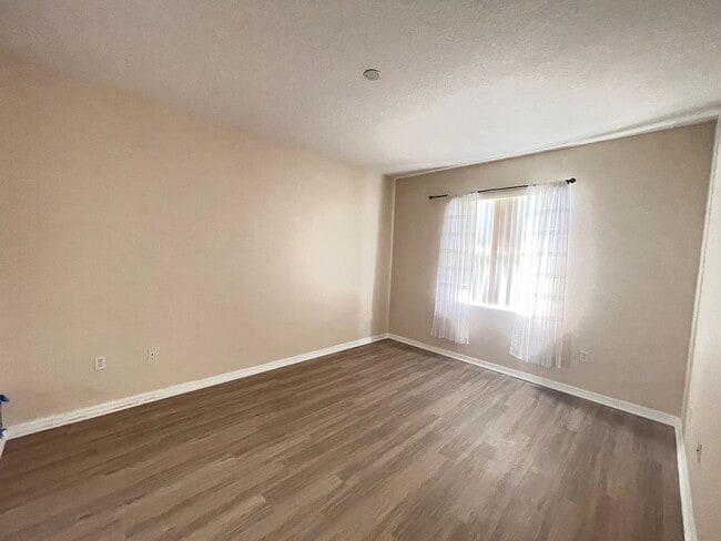 Building Photo - Fantastic Lake Nona Area 4B/2B Home