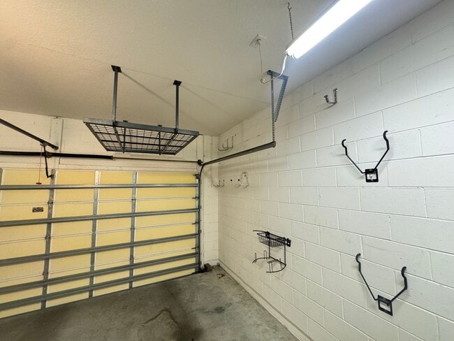 Building Photo - Resort-Style Solivita Home Ready For Move-in! [55+ Community]