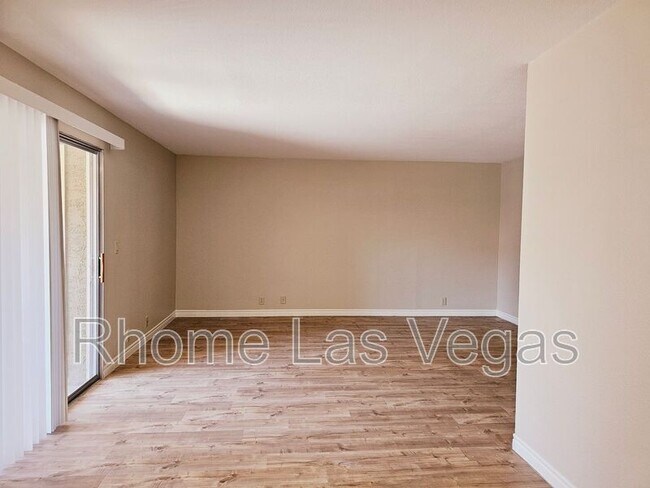 Building Photo - 5220 Indian River Drive