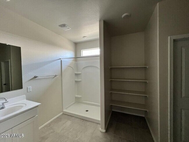 Building Photo - 3449 Encanto St