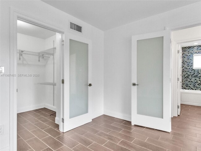 Building Photo - 6505 SW 113th Pl