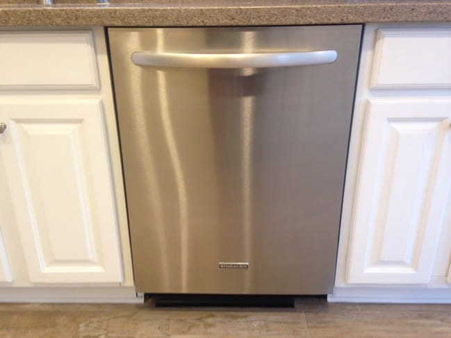 Stainless dishwasher - 4020 Massachusetts E St
