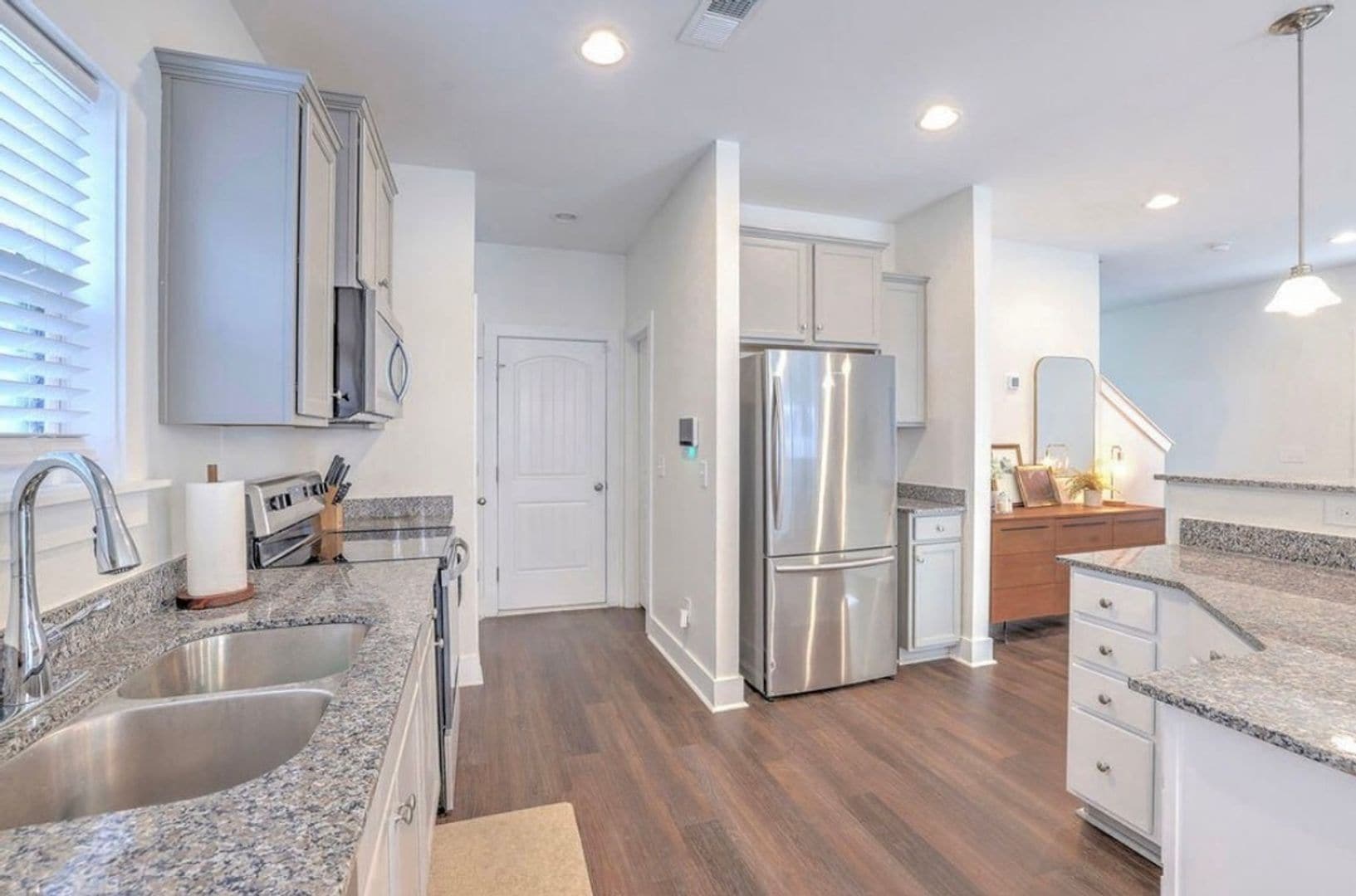 Building Photo - 1423 Feldspar Ct