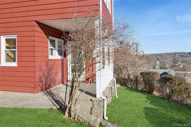 Building Photo - 53 Allen St