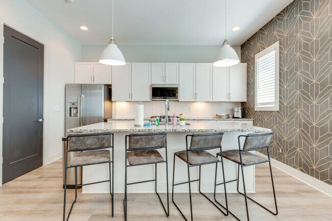 Building Photo - 1112 Harmony Way