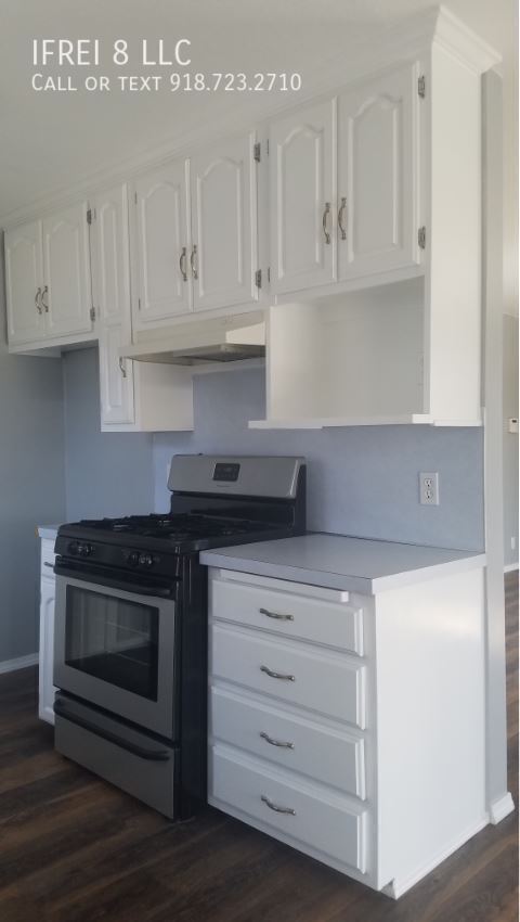 Building Photo - 16416 E 1st Pl