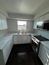 Building Photo - 152 Shadwell Dr