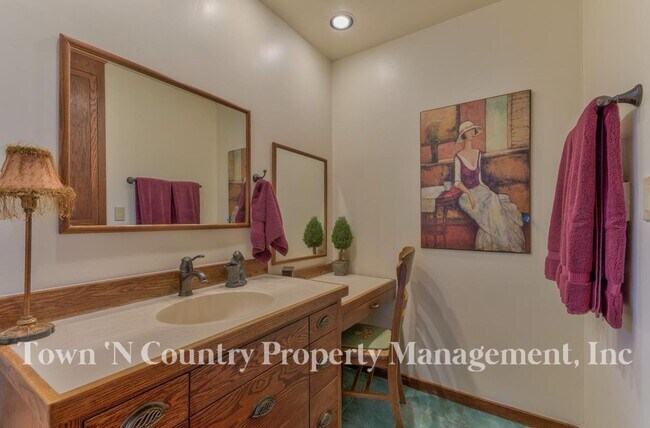 Building Photo - Spacious San Benancio Estate on Over 1 Acre with Workshop, RV Parking & Pasture Area