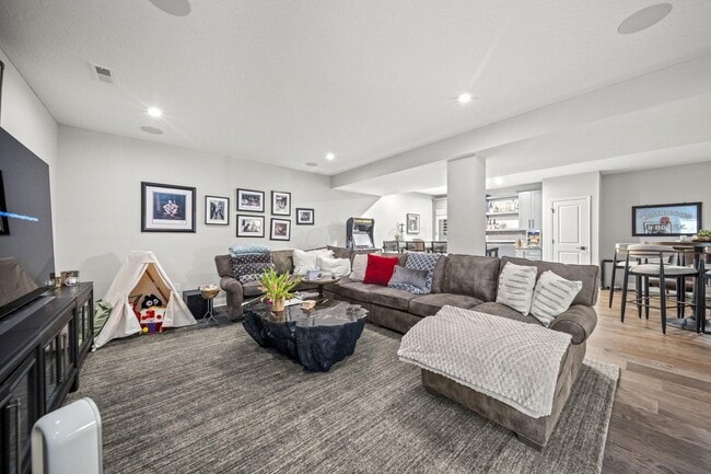 Building Photo - 1309 Goldwell Dr