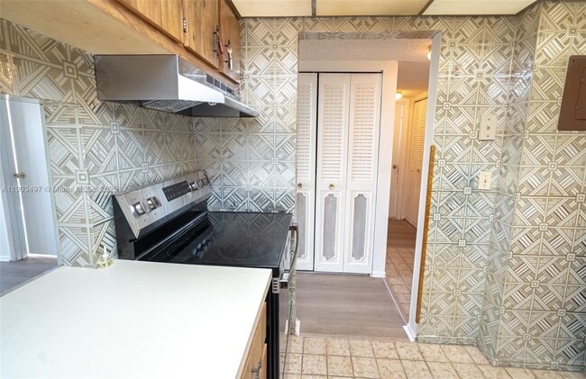 Building Photo - 1891 SW 81st Ave