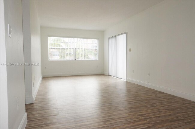 Building Photo - 495 NW 72nd Ave