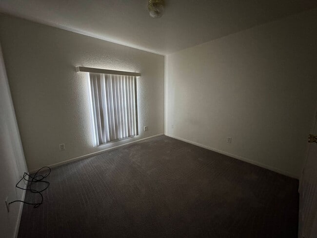 Building Photo - 2801 Bachelor Button Blvd