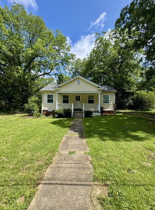 Primary Photo - 1516 Central Ave