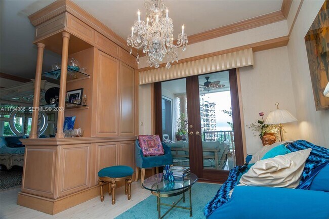 Building Photo - 7241 Fisher Island Dr