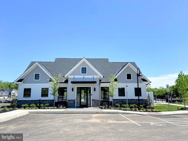Building Photo - 408 HARTNUP St