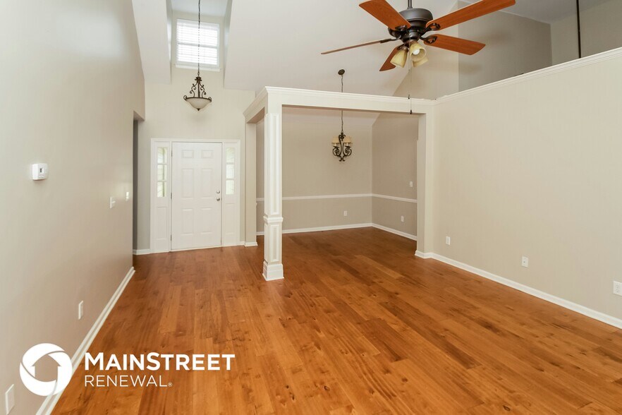 Building Photo - 507 Baronne St