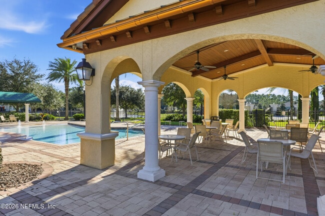 Building Photo - 3329 Montilla Dr