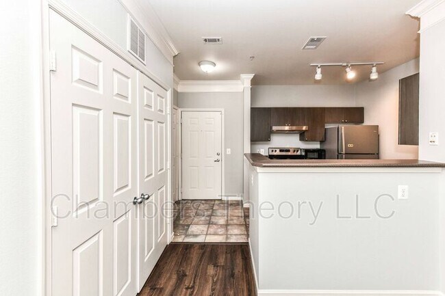 Building Photo - 3021 Nicosh Cir