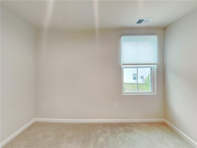 Building Photo - 9071 Celtic Dr