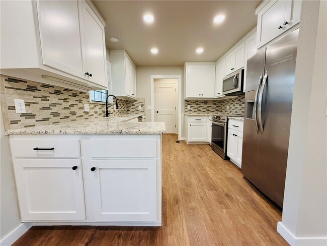 Building Photo - 1304 NW 10th St