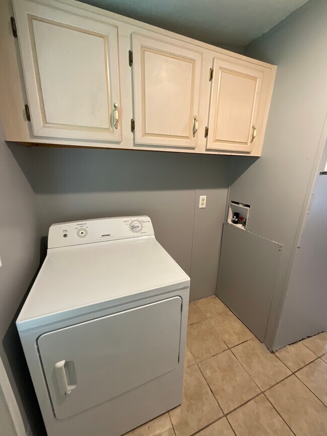 Building Photo - 112 County Road 3563