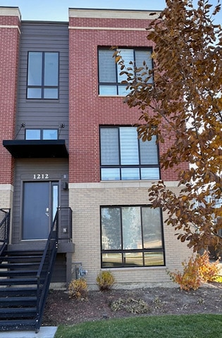 Building Photo - 1212 Quadrant Ln.