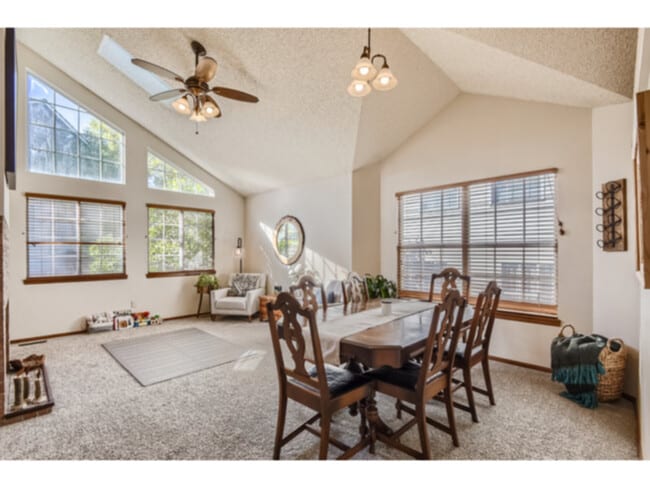 Building Photo - 3184 W Sugarbowl Ct