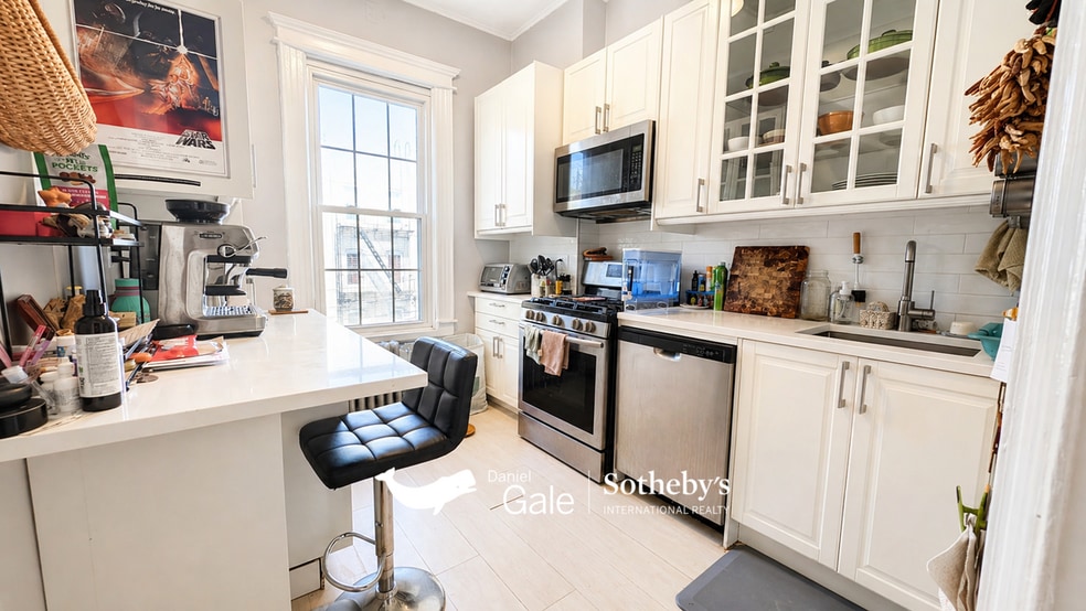 Building Photo - 23-12 41st St