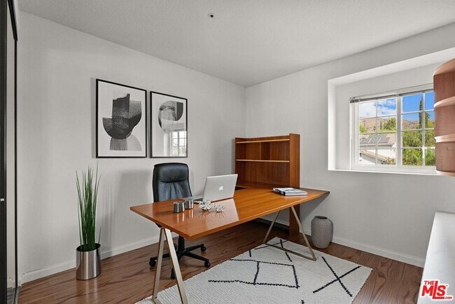 Building Photo - 17672 Bryan Pl