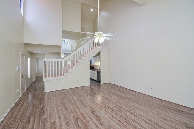 Building Photo - 2023 Gentryside Dr