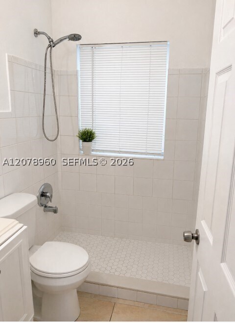 Building Photo - 1310 NW 9th Pl