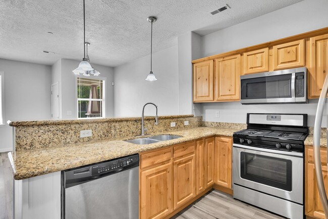 Building Photo - 32 S 1580 W