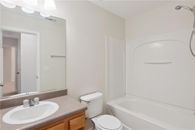 Building Photo - 276 Hiawassee Dr
